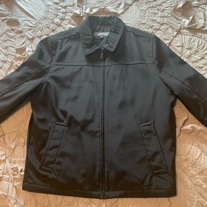 Kenneth Cole Reaction mid-weight jacket, Size L, black.